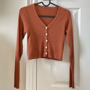 Cropped v-neck cardigan